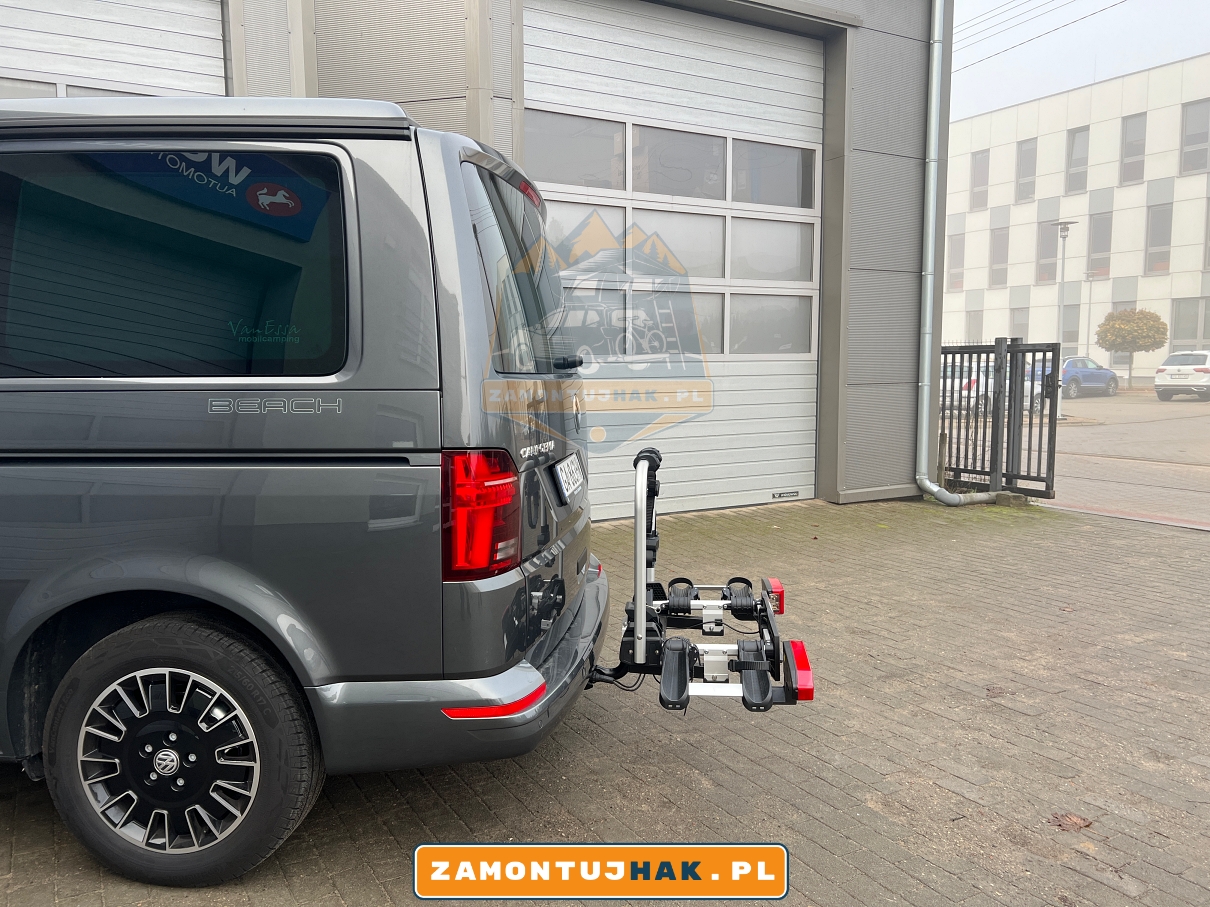 volkswagen california t6.1 z bagaznikiem rowerowym zdjecie z hakiem holowniczym 